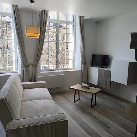 Proche De La Baie Du Mont Michel Apartament