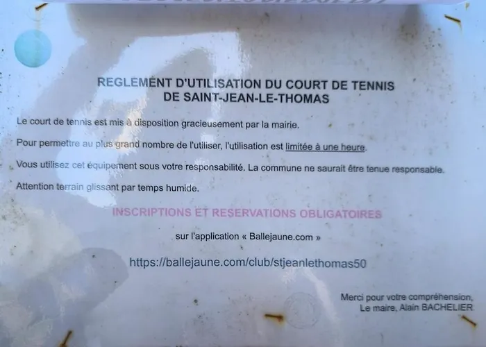 Proche De La Baie Du Mont Michel 생-장-르-토마