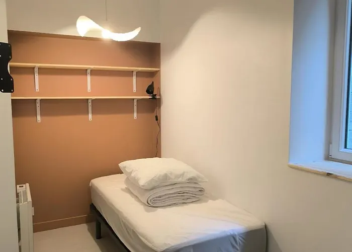 Proche De La Baie Du Mont Michel 아파트