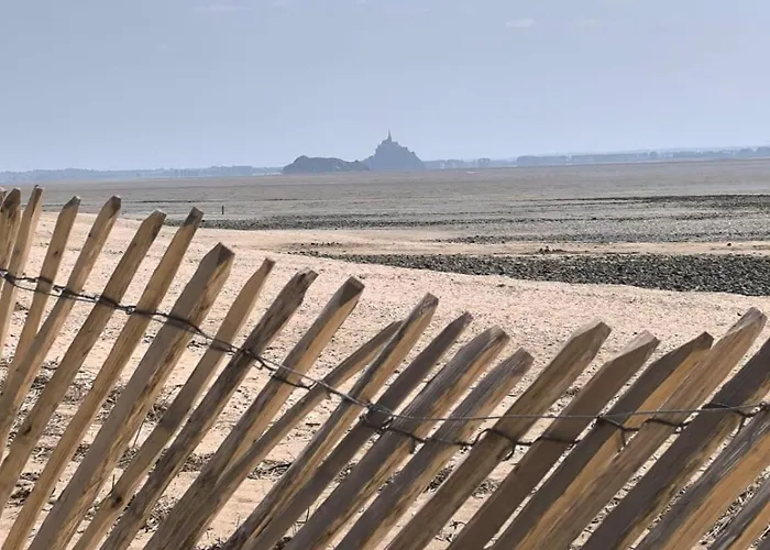 Proche De La Baie Du Mont Michel