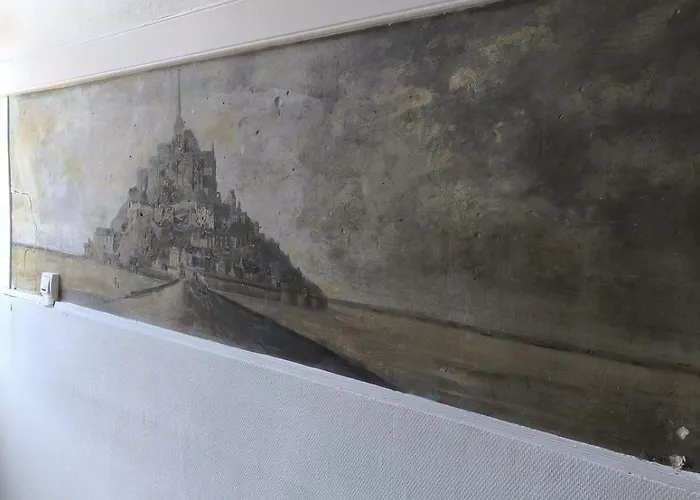 Proche De La Baie Du Mont Michel *